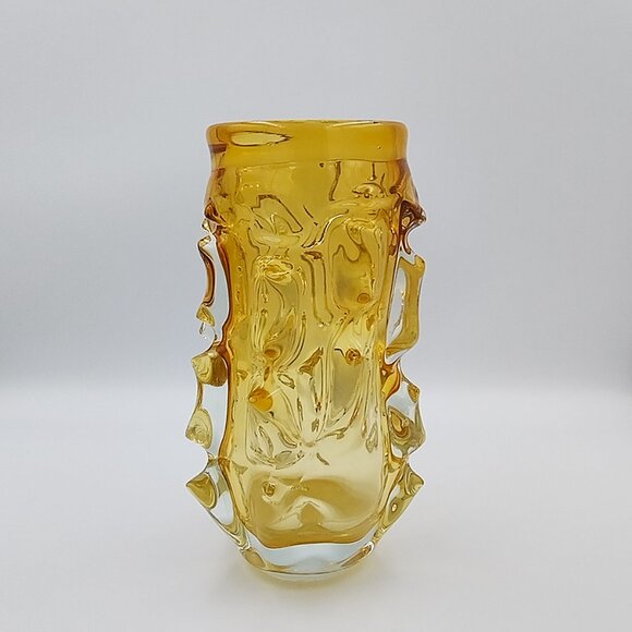 1960s Luxury Hancrafted Sculpture Vase in Glass By Jan Beranek for Skrdlovice . - Picture 4 of 9